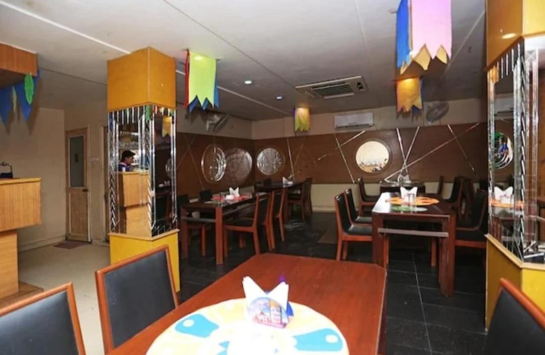 Hotel Ambassador Chocolate Inn Kalyani Exteriér fotografie